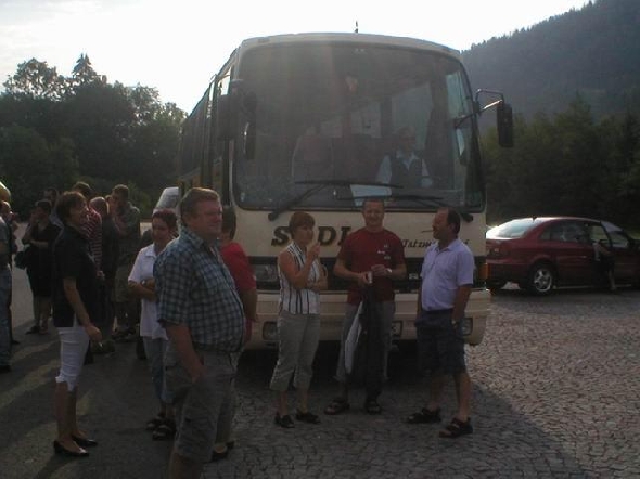 http://www.jormannsdorf.at/ff/bildergalerie/cache/vs_2003%20Feuerwehrausflug_feuerwehrausflug034.jpg