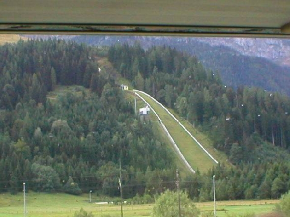 http://www.jormannsdorf.at/ff/bildergalerie/cache/vs_2003%20Feuerwehrausflug_feuerwehrausflug043.jpg