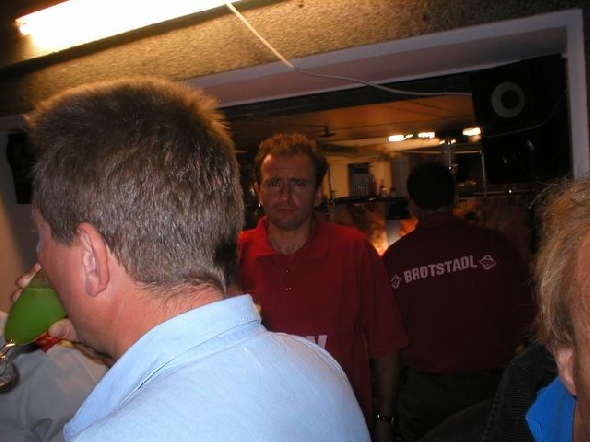 http://www.jormannsdorf.at/ff/bildergalerie/cache/vs_2003%20Hengstbrunnenfest_fest031.jpg