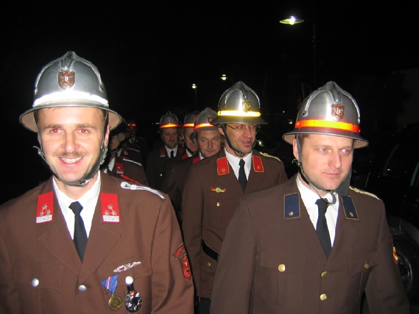 http://www.jormannsdorf.at/ff/bildergalerie/cache/vs_2004%20Allerheiligenfeier_allerheiligenfeier021.jpg