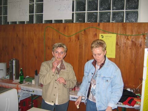 http://www.jormannsdorf.at/ff/bildergalerie/cache/vs_2004%20Daemmerschoppen%20FF%20Jormannsdorf_jormannsdorf003.jpg