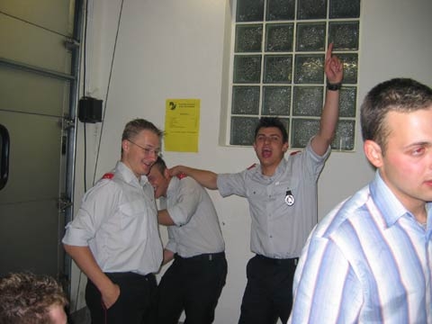 http://www.jormannsdorf.at/ff/bildergalerie/cache/vs_2004%20Daemmerschoppen%20FF%20Jormannsdorf_jormannsdorf021.jpg