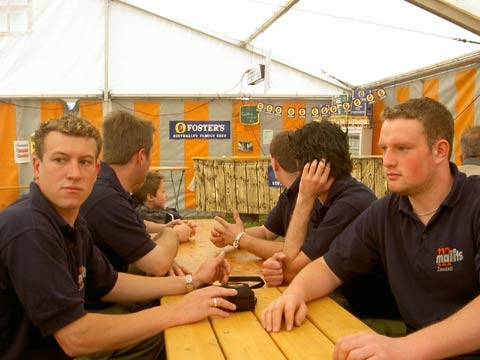 http://www.jormannsdorf.at/ff/bildergalerie/cache/vs_2004%20Pfingsfest%20Aschau_pfingstfest010.jpg