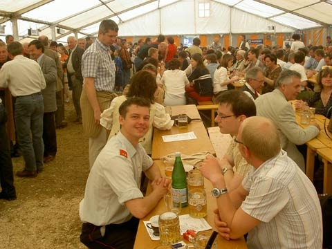 http://www.jormannsdorf.at/ff/bildergalerie/cache/vs_2004%20Pfingsfest%20Aschau_pfingstfest027.jpg