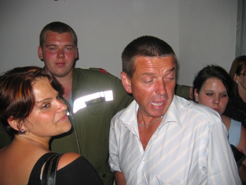 http://www.jormannsdorf.at/ff/bildergalerie/cache/vs_2005%20Daemmerschoppen%20FF%20Jormannsdorf_fest052.jpg