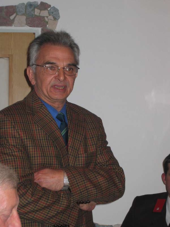 http://www.jormannsdorf.at/ff/bildergalerie/cache/vs_2005%20Jahreshauptdienstbesprechung_Besprechung002.jpg
