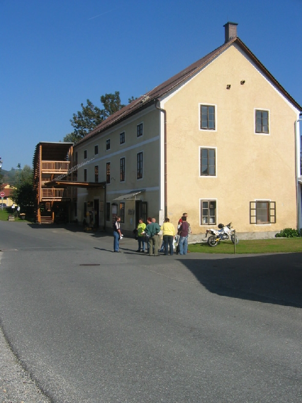 http://www.jormannsdorf.at/ff/bildergalerie/cache/vs_2006%20Feuerwehrausflug_IMG_3801.JPG