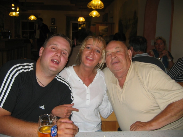 http://www.jormannsdorf.at/ff/bildergalerie/cache/vs_2006%20Feuerwehrausflug_IMG_3896.JPG