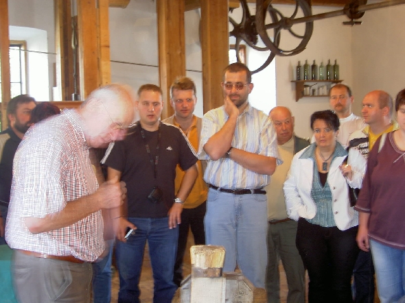 http://www.jormannsdorf.at/ff/bildergalerie/cache/vs_2006%20Feuerwehrausflug_PICT1621.JPG