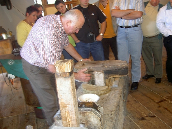 http://www.jormannsdorf.at/ff/bildergalerie/cache/vs_2006%20Feuerwehrausflug_PICT1624.JPG
