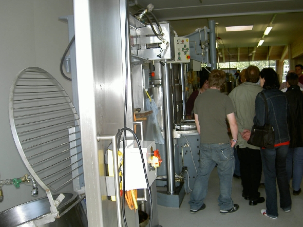 http://www.jormannsdorf.at/ff/bildergalerie/cache/vs_2006%20Feuerwehrausflug_PICT1645.JPG