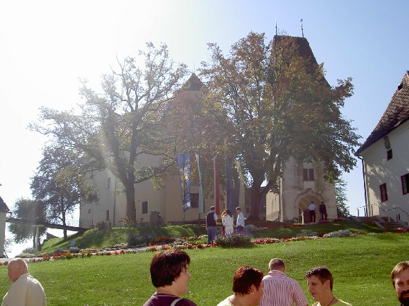 http://www.jormannsdorf.at/ff/bildergalerie/cache/vs_2006%20Feuerwehrausflug_PICT1658.JPG