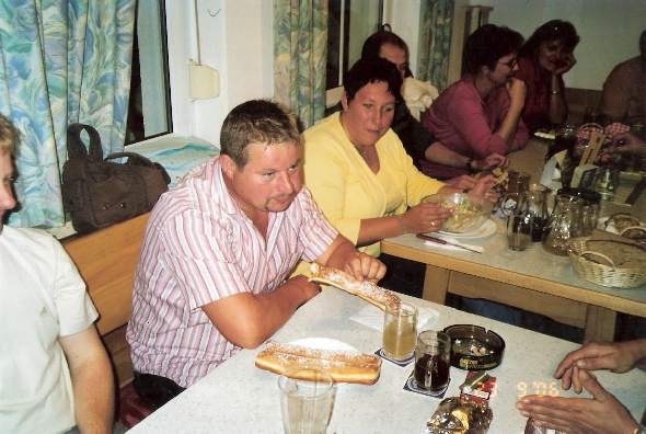 http://www.jormannsdorf.at/ff/bildergalerie/cache/vs_2006%20Feuerwehrausflug_Scannen0013.jpg