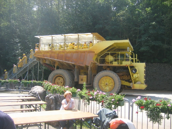 http://www.jormannsdorf.at/ff/bildergalerie/cache/vs_2007_08_25%20Feuerwehrausflug_IMG_4879.JPG