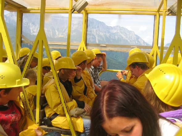 http://www.jormannsdorf.at/ff/bildergalerie/cache/vs_2007_08_25%20Feuerwehrausflug_IMG_4894.JPG