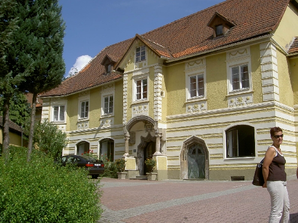 http://www.jormannsdorf.at/ff/bildergalerie/cache/vs_2007_08_25%20Feuerwehrausflug_PICT1813.JPG
