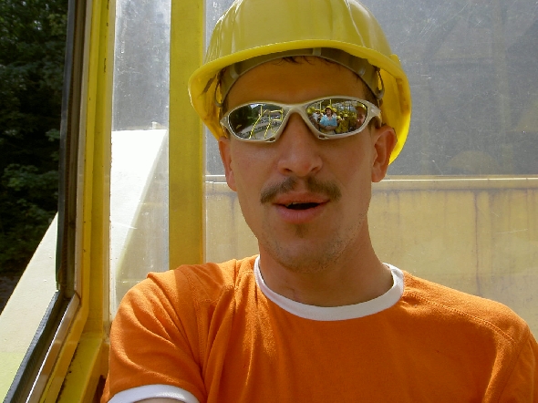 http://www.jormannsdorf.at/ff/bildergalerie/cache/vs_2007_08_25%20Feuerwehrausflug_PICT1843.JPG