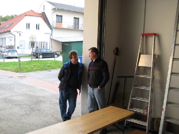 http://www.jormannsdorf.at/ff/bildergalerie/cache/vs_2008_04_26%20Maibaum_CANON%20114.jpg