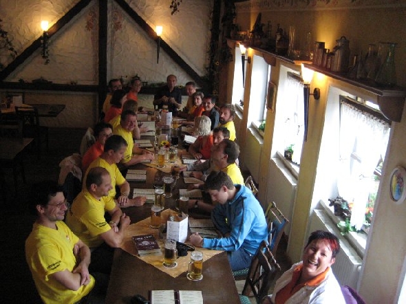 http://www.jormannsdorf.at/ff/bildergalerie/cache/vs_2009_08_29%20Feuerwehr%20Ausflug_Photos%20233.jpg