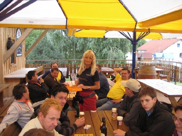 http://www.jormannsdorf.at/ff/bildergalerie/cache/vs_2009_08_29%20Feuerwehr%20Ausflug_Photos%20242.jpg