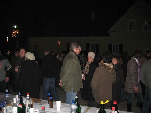 http://www.jormannsdorf.at/ff/bildergalerie/cache/vs_2009_12_31%20Silvester_Photos%20051.jpg