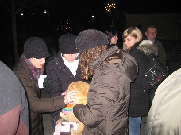 http://www.jormannsdorf.at/ff/bildergalerie/cache/vs_2009_12_31%20Silvester_Photos%20056.jpg