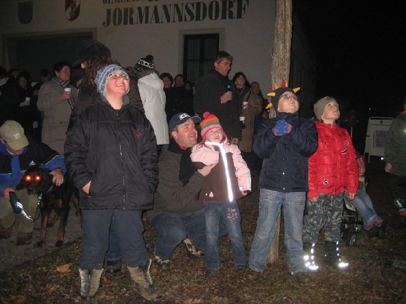 http://www.jormannsdorf.at/ff/bildergalerie/cache/vs_2009_12_31%20Silvester_Photos%20072.jpg