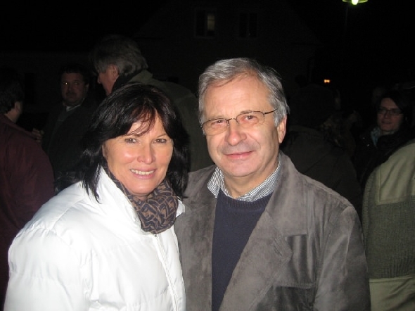 http://www.jormannsdorf.at/ff/bildergalerie/cache/vs_2009_12_31%20Silvester_Photos%20091.jpg
