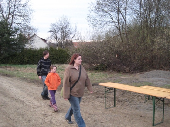 http://www.jormannsdorf.at/ff/bildergalerie/cache/vs_2010_04_03%20Osterfeuer_Photos%20015.jpg