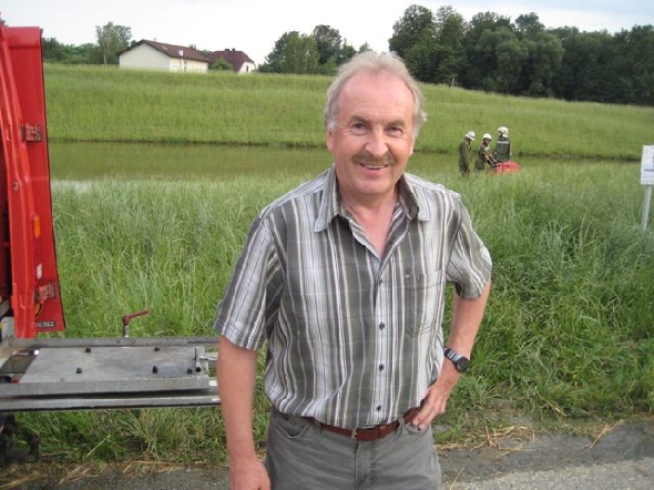 http://www.jormannsdorf.at/ff/bildergalerie/cache/vs_2010_07_23%20Inspizierung_Photos%20065.jpg