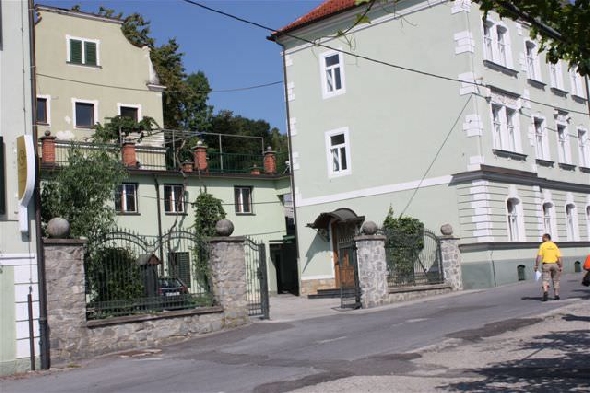http://www.jormannsdorf.at/ff/bildergalerie/cache/vs_2010_08_21%20Feuerwehr%20Ausflug_Foto%201%20054.jpg