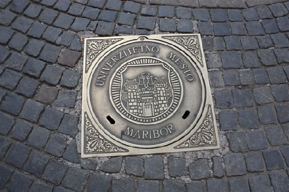 http://www.jormannsdorf.at/ff/bildergalerie/cache/vs_2010_08_21%20Feuerwehr%20Ausflug_Foto%201%20114.jpg