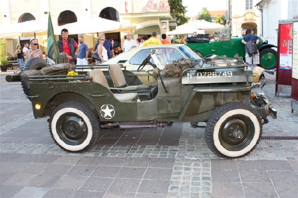 http://www.jormannsdorf.at/ff/bildergalerie/cache/vs_2010_08_21%20Feuerwehr%20Ausflug_Foto%201%20130.jpg