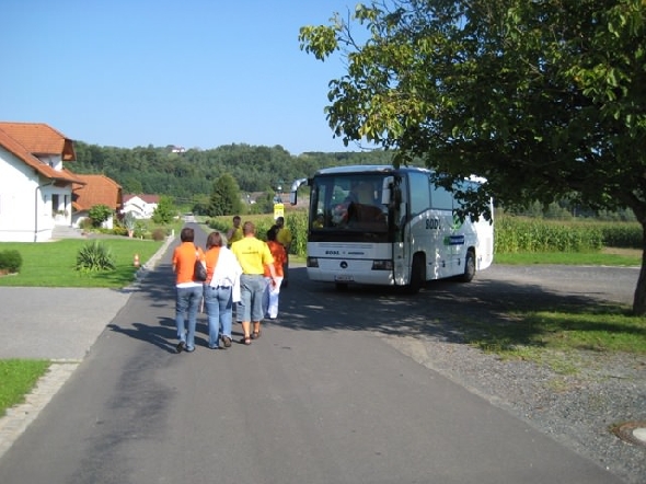 http://www.jormannsdorf.at/ff/bildergalerie/cache/vs_2010_08_21%20Feuerwehr%20Ausflug_Photos%20013.jpg