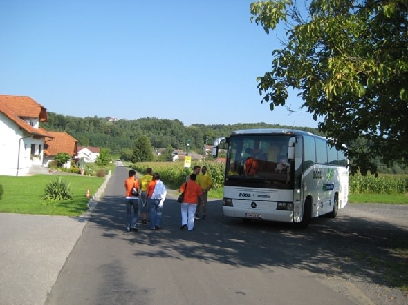 http://www.jormannsdorf.at/ff/bildergalerie/cache/vs_2010_08_21%20Feuerwehr%20Ausflug_Photos%20014.jpg
