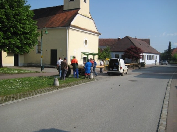 http://www.jormannsdorf.at/ff/bildergalerie/cache/vs_2011_04_30%20%20Maibaum_IMG_5540.jpg