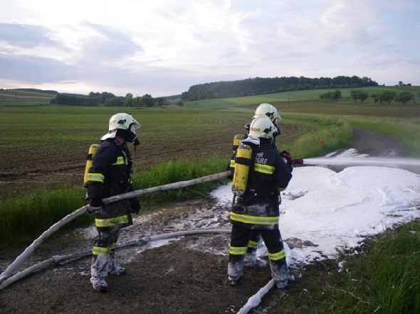 http://www.jormannsdorf.at/ff/bildergalerie/cache/vs_2011_05_21%20Inspizierung_IMGP0118.JPG