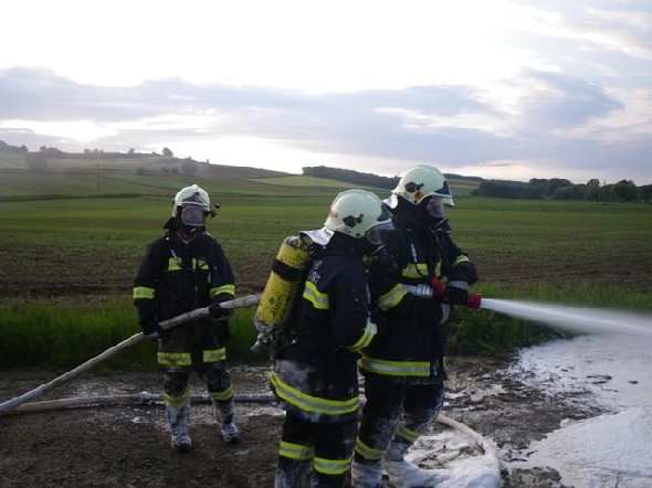 http://www.jormannsdorf.at/ff/bildergalerie/cache/vs_2011_05_21%20Inspizierung_IMGP0119.JPG
