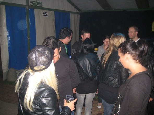 http://www.jormannsdorf.at/ff/bildergalerie/cache/vs_2011_06_24%20Hells%20Flames%20Party%20mit%20DJ%20Mario%20Vee_IMG_5746.jpg