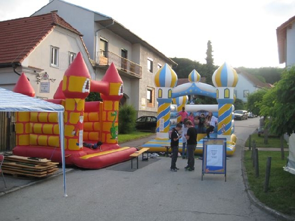 http://www.jormannsdorf.at/ff/bildergalerie/cache/vs_2011_06_25%20Daemmerschoppen%20Jormannsdorf_IMG_5788.jpg