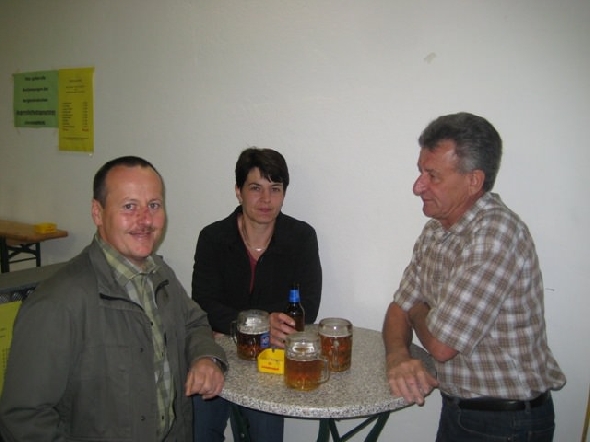 http://www.jormannsdorf.at/ff/bildergalerie/cache/vs_2011_06_25%20Daemmerschoppen%20Jormannsdorf_IMG_5802.jpg