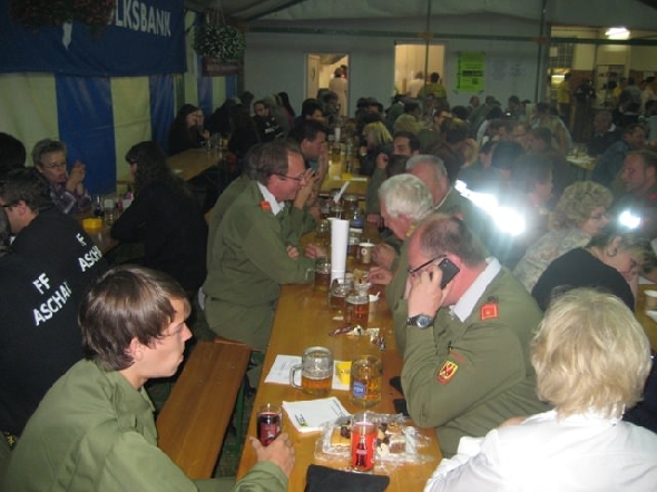 http://www.jormannsdorf.at/ff/bildergalerie/cache/vs_2011_06_25%20Daemmerschoppen%20Jormannsdorf_IMG_5809.jpg