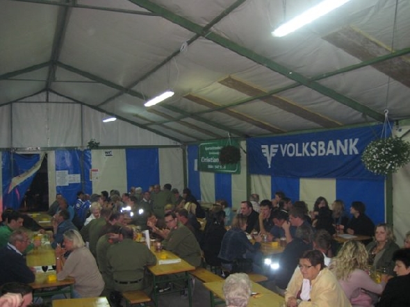 http://www.jormannsdorf.at/ff/bildergalerie/cache/vs_2011_06_25%20Daemmerschoppen%20Jormannsdorf_IMG_5831.jpg