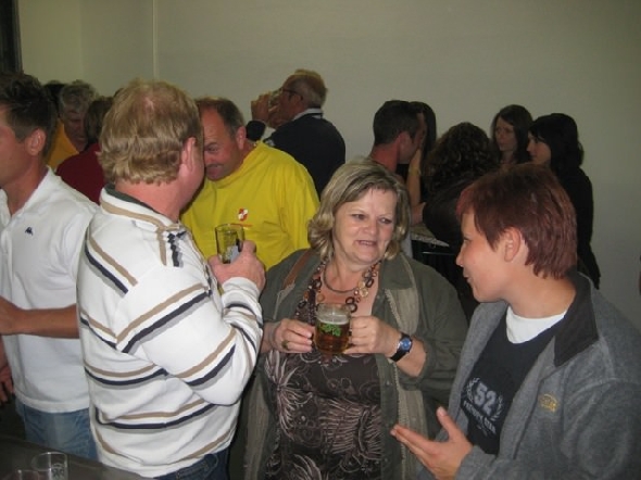 http://www.jormannsdorf.at/ff/bildergalerie/cache/vs_2011_06_25%20Daemmerschoppen%20Jormannsdorf_IMG_5851.jpg