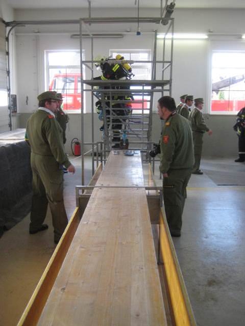 http://www.jormannsdorf.at/ff/bildergalerie/cache/vs_2012_04_21%20ALP%20Bronze_Silber_Div%20169.jpg
