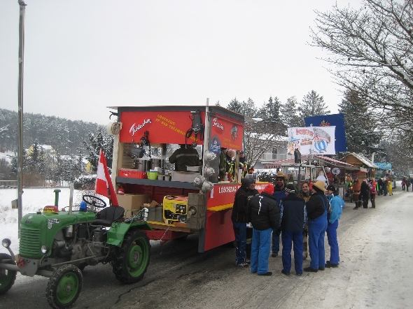 http://www.jormannsdorf.at/ff/bildergalerie/cache/vs_2014_02_01%20Blochziehen_IMG_9072.JPG