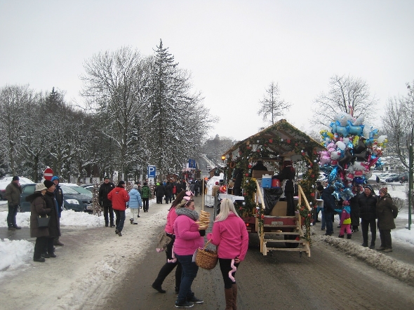 http://www.jormannsdorf.at/ff/bildergalerie/cache/vs_2014_02_01%20Blochziehen_IMG_9102.JPG