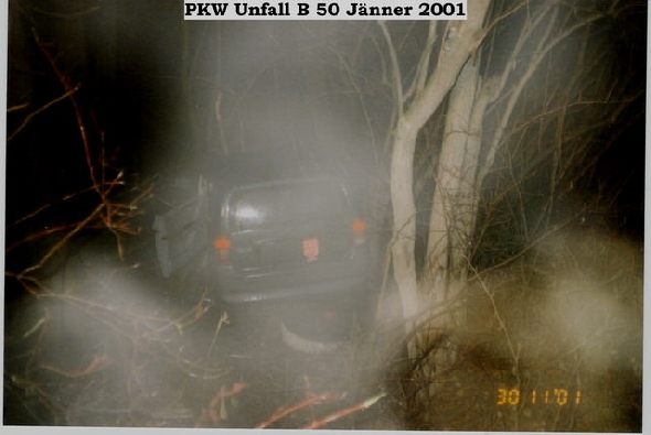 http://www.jormannsdorf.at/ff/einsaetze/cache/vs_2001%20Unfall%20B%2050_einsaetze006.jpg