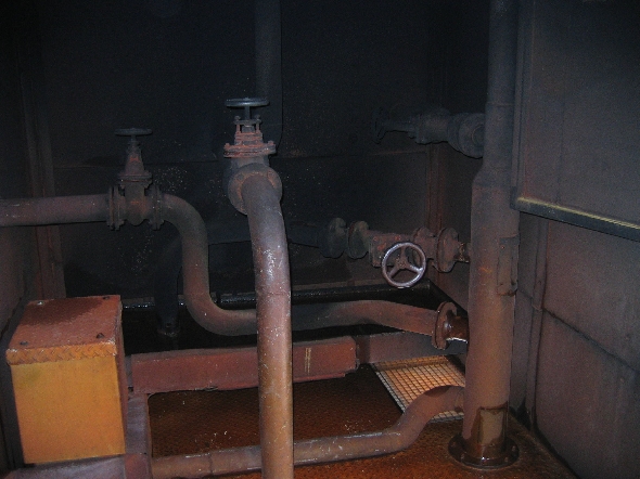 http://www.jormannsdorf.at/ff/uebungen/cache/vs_2005%20ATS-Container_IMG_1790.JPG