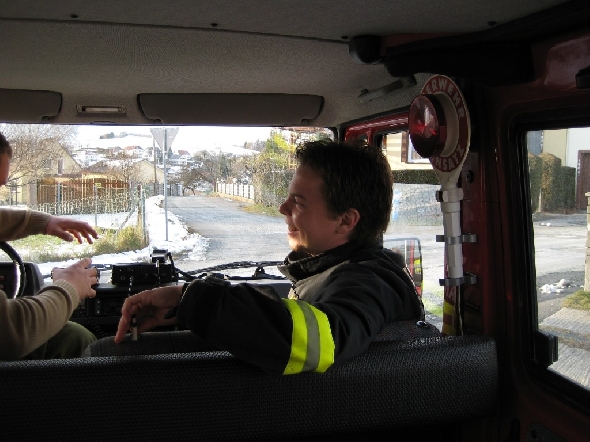 http://www.jormannsdorf.at/ff/uebungen/cache/vs_2007_11_17_Funkabschnitts_bung_IMG_0267.jpg